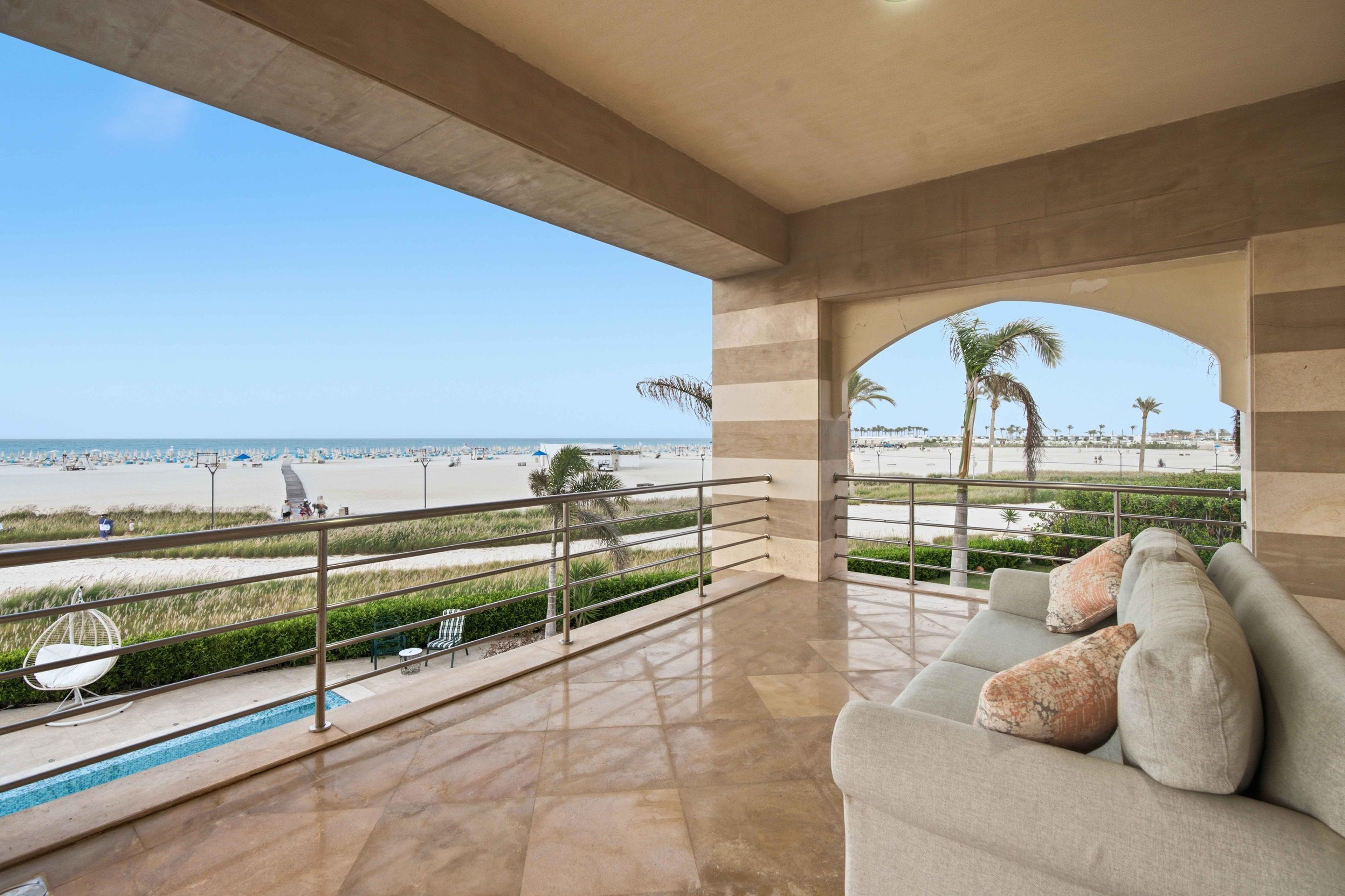 9BR Villa – Sea View – Marassi